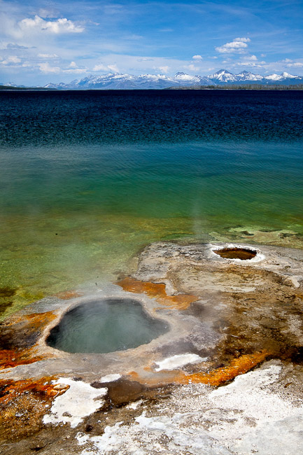 Lakeshore Geyser