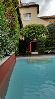 Elia House private garden-4