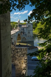 Avignon, Sur le pont d’Avignon-3